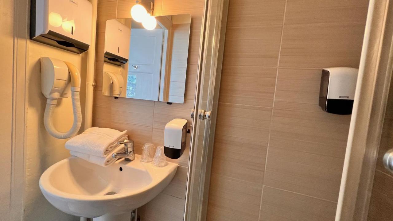 Hotel Au Petit